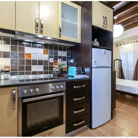 Unique Будинок відпочинку *