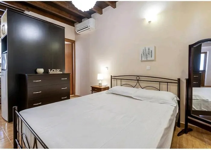 Будинок відпочинку Unique Кос