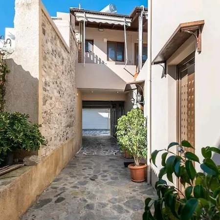 בית נופש Unique *